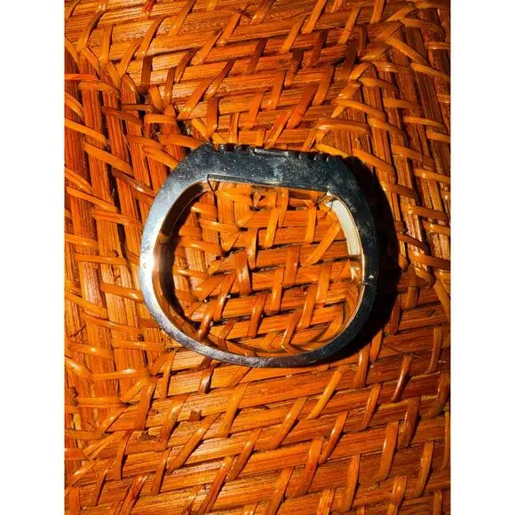 Tory Burch Silver Hinged Cuff Bracelet Logo Cutout Bangle - Picture 7 of 8